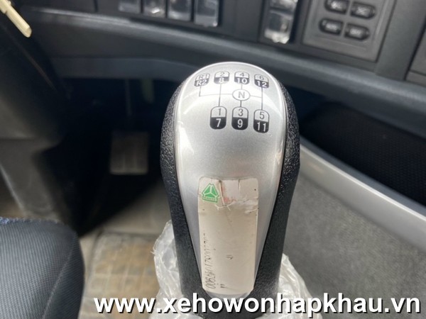 Cần số đầu kéo Howo 380hp