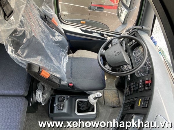 ghế hơi xe đầu kéo Howo 380hp